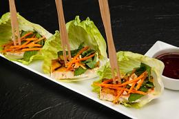Iceberg Babies® Wraps with Spicy Grilled Tofu